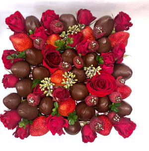 RED ROSES AND STRAWBERRIES - Gourmet Gift 4U