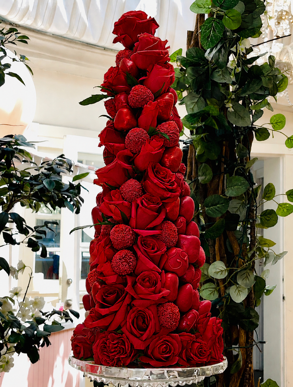 CHOCOLATE DIPPED STRAWBERRY TOWER
