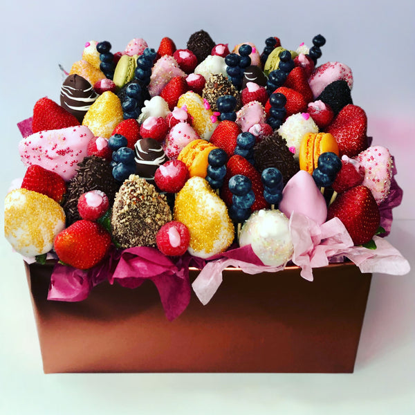 STRAWBERRIES AND MACAROONS